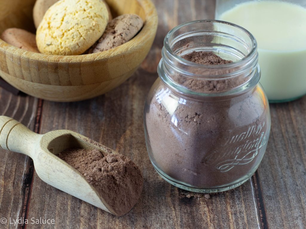 preparado para chocolate quente com café