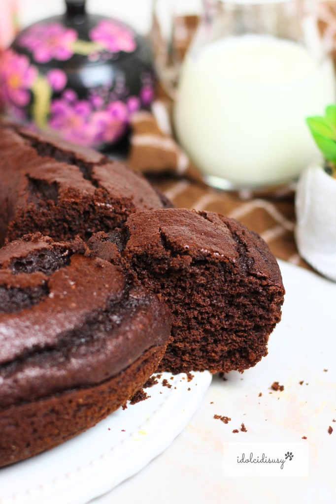 idolcidisusy Bolo de Anel Fofo com Creme de Leite e Cacau