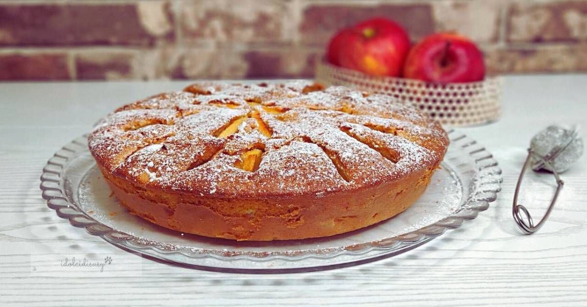Bolo de maçã sem manteiga fofinho e perfumado