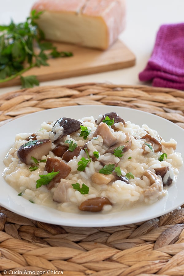 RISOTO COM COGUMELOS E TALEGGIO