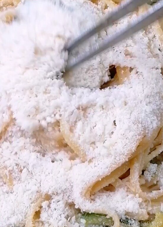 Receita de macarrão à Nerano