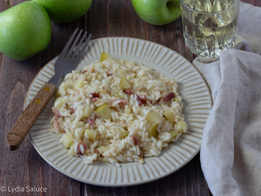 Risoto com maçãs e speck