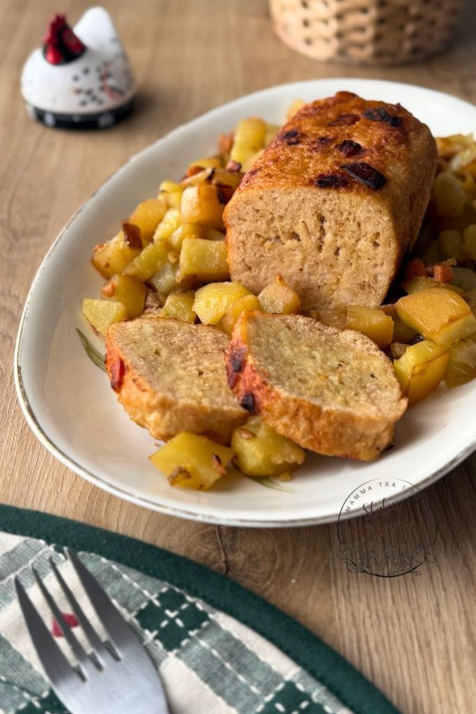 Rocambole de Frango e Batatas: Um Prato Principal Saboroso e Fácil de Fazer