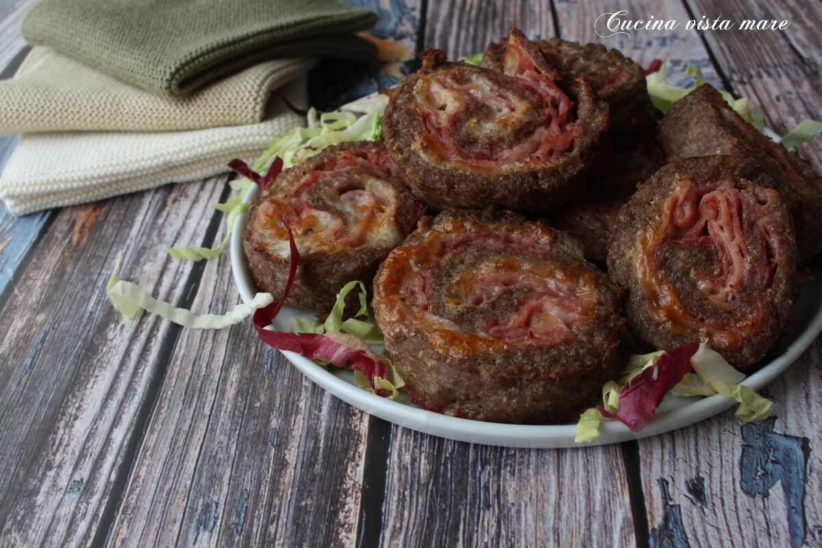 Rolinhos de carne recheados