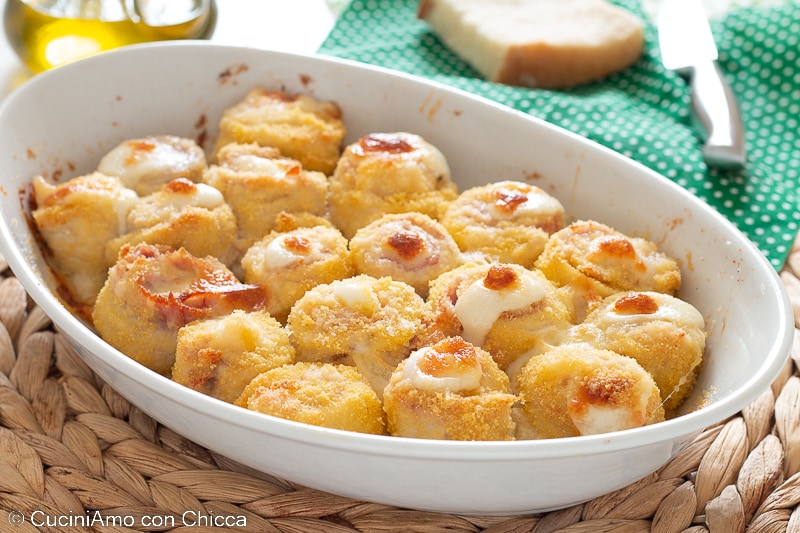 Rolinhos de frango crocchê