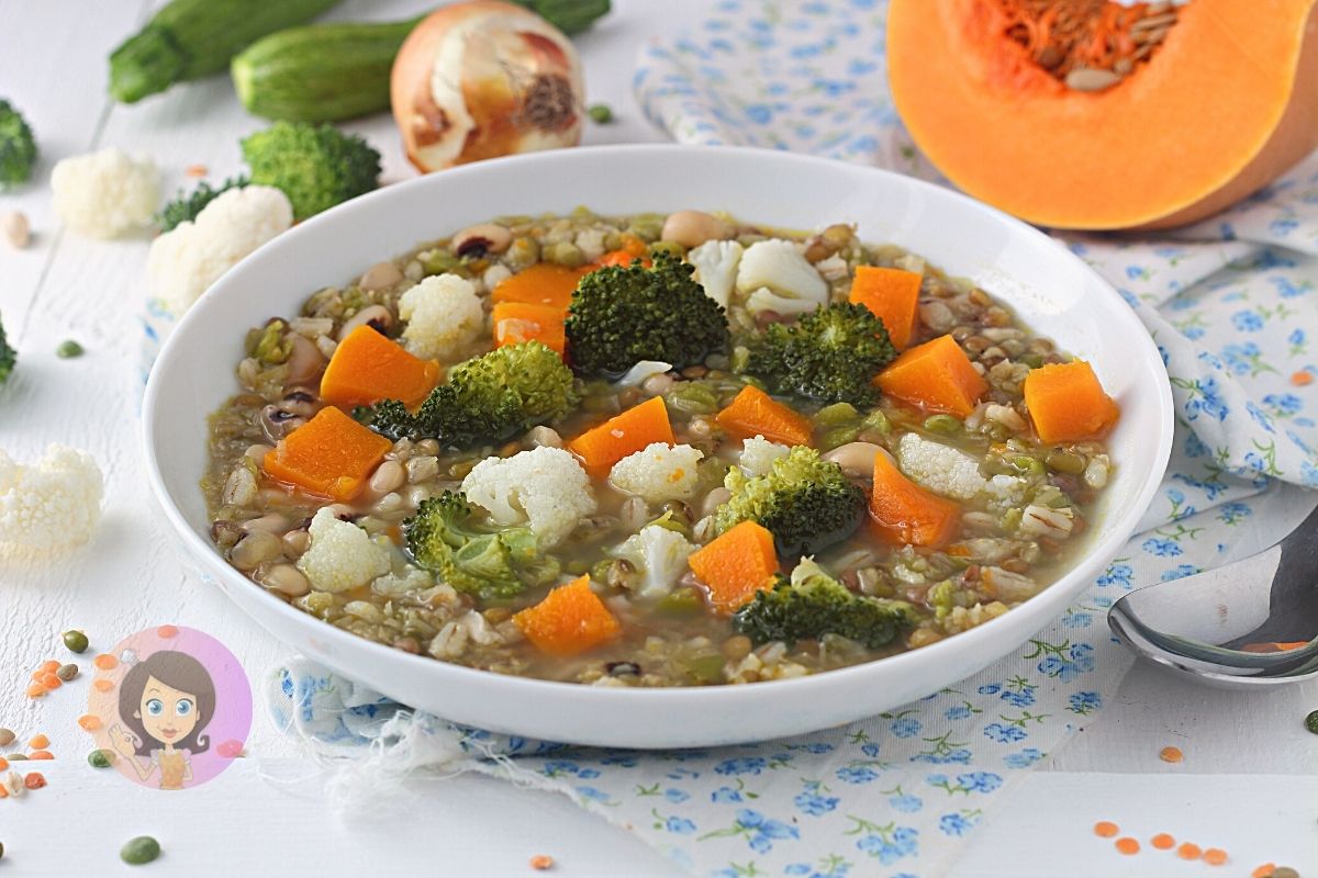 SOPA DE LEGUMES DE INVERNO RECEITA TAMBÉM NO BIMBY