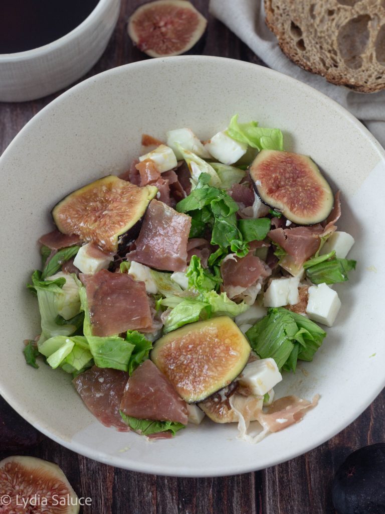 Salada de figos e presunto