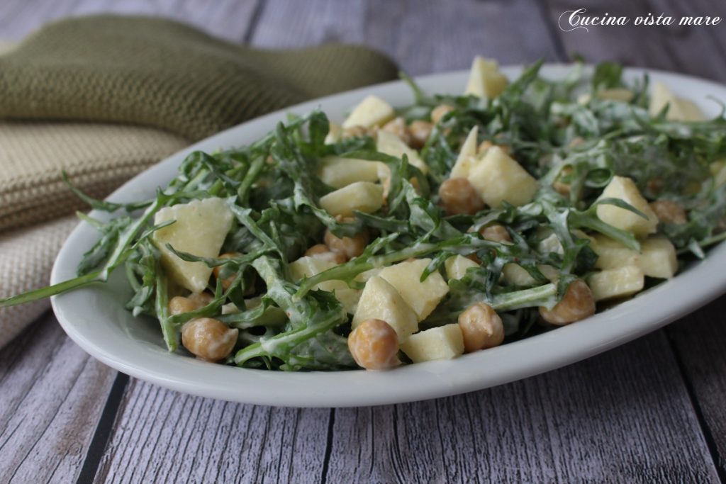 Salada de rúcula e grão-de-bico Cozinha vista mar