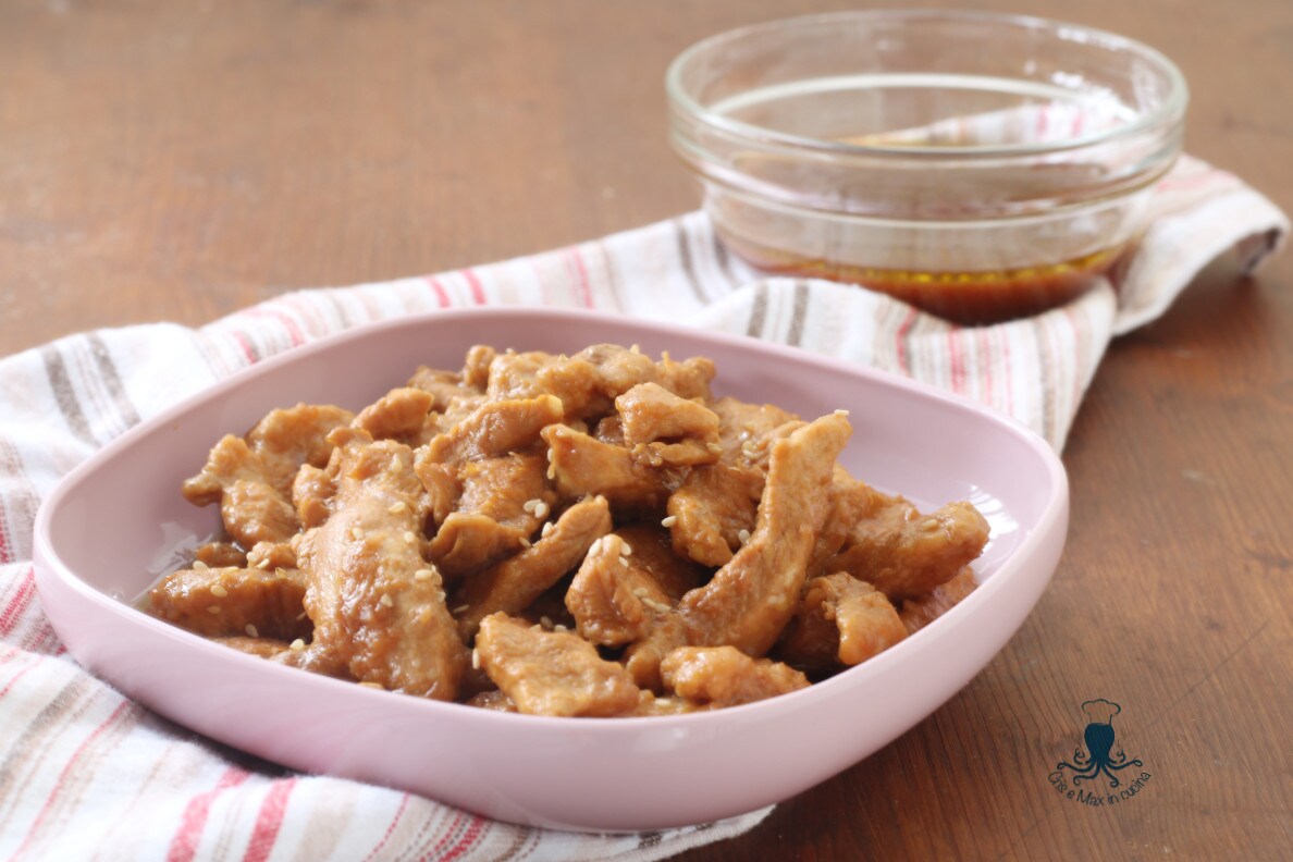 Tirinhas de frango à soja na panela de pressão