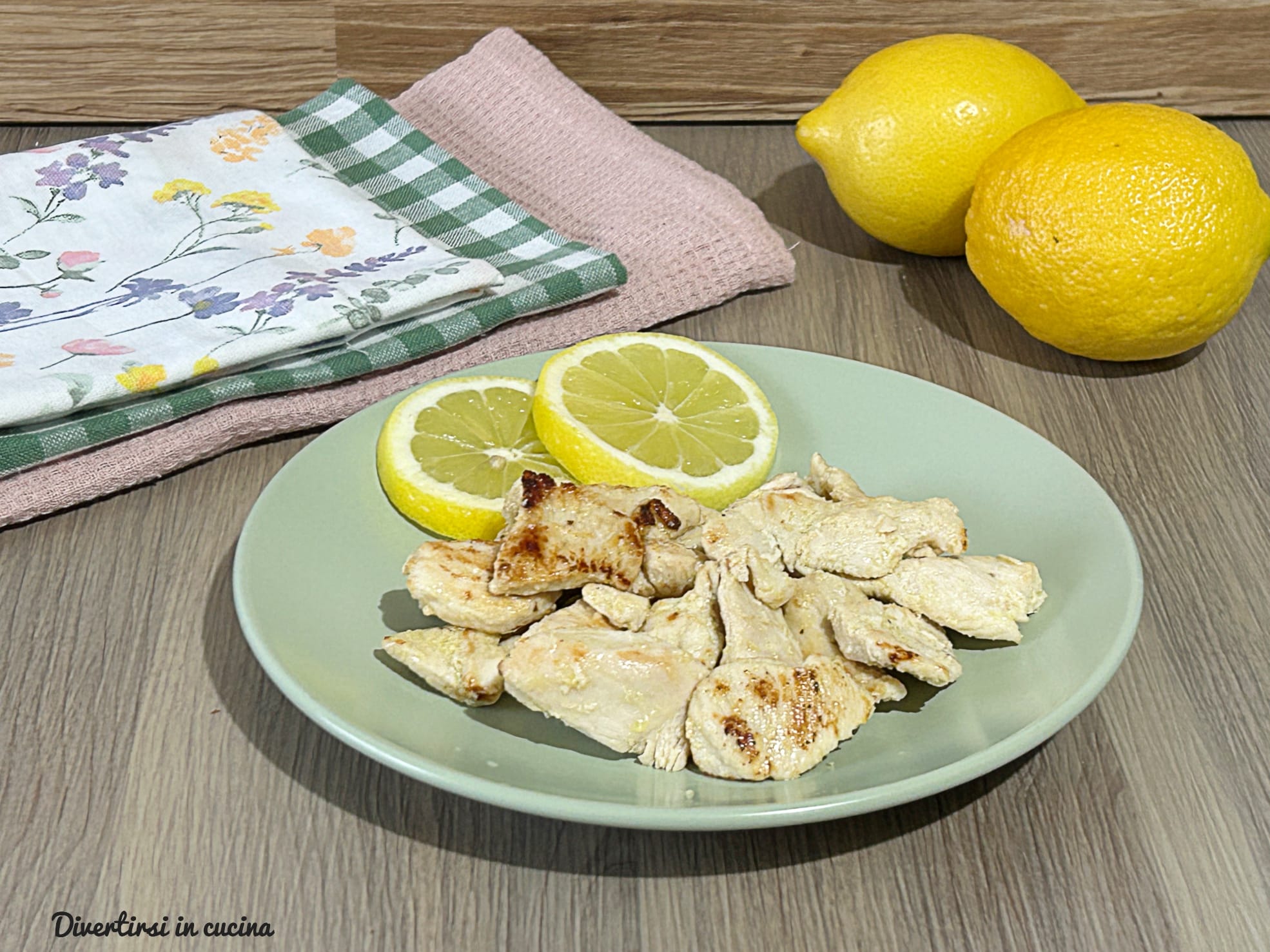 Tirinhas de frango ao limão sem farinha