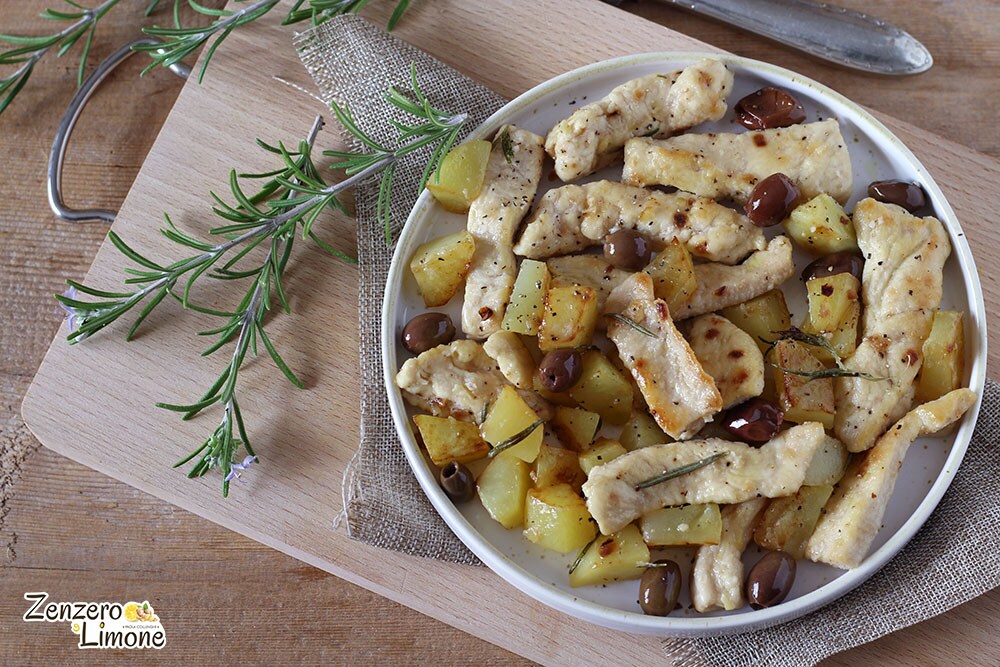 Tirinhas de frango e batatas