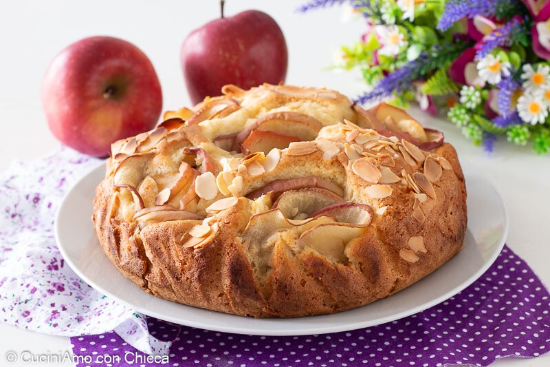 TORTA DI MELE CON ROSE provatela è adorabile🥰 https://blog.giallozafferano.it/cucinadichicca/torta-di-mele-con-rose/