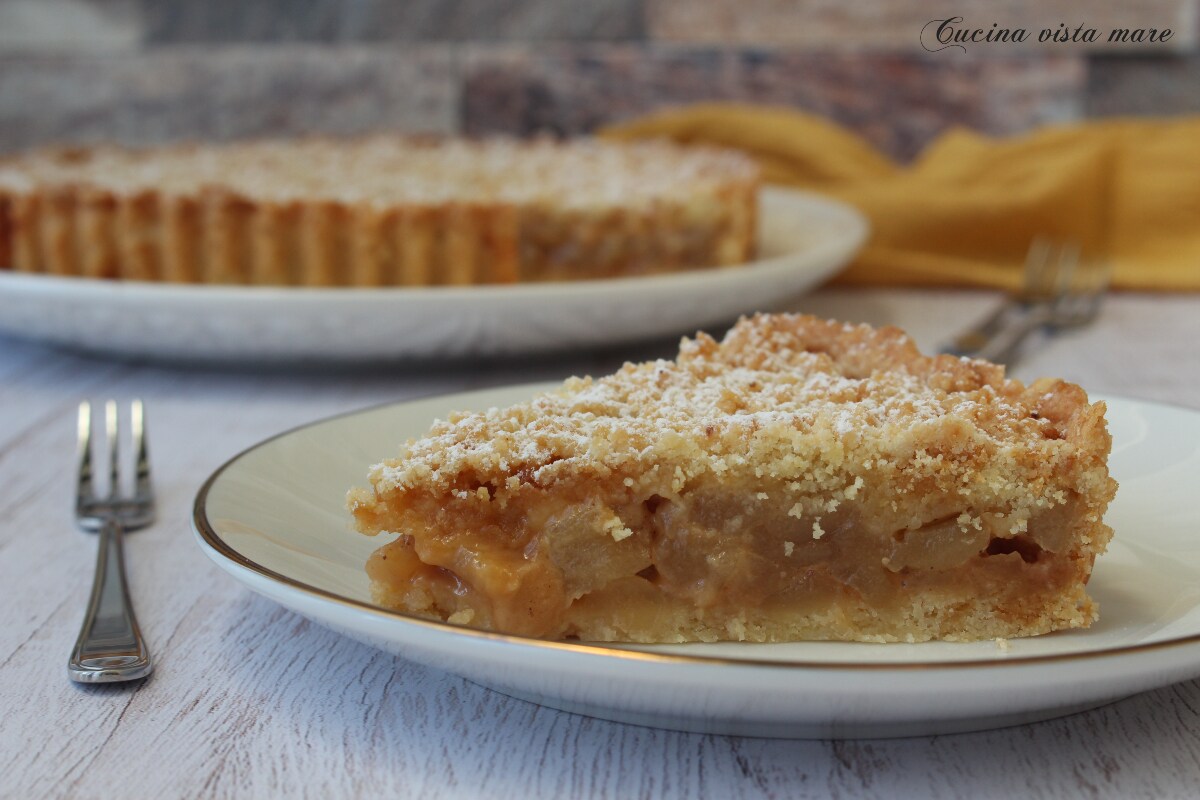 Torta de pera e caramelo salgado