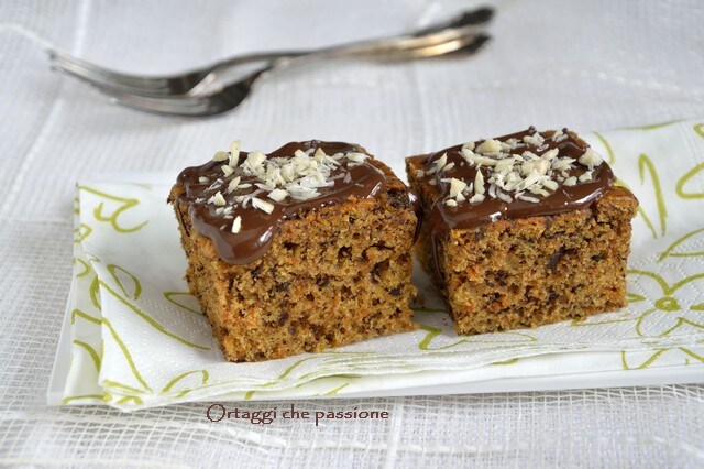 Torta integral com cenoura e chocolate amargo