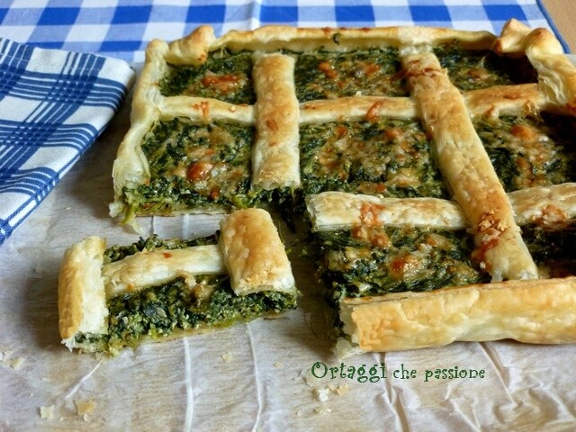 Torta salgada quadrada com ervas espontâneas Ortaggi che passione by Sara