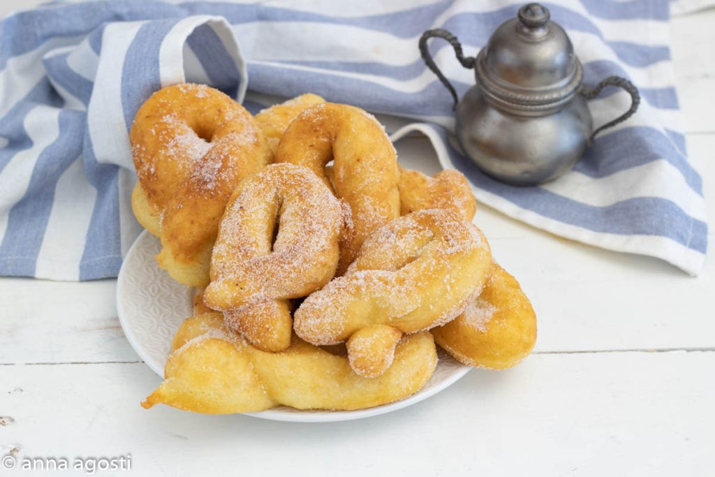 Zeppole napoletane con patate