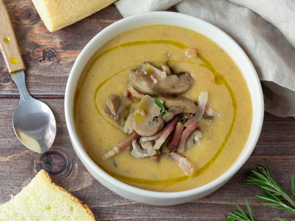 Sopa de feijão cannellini