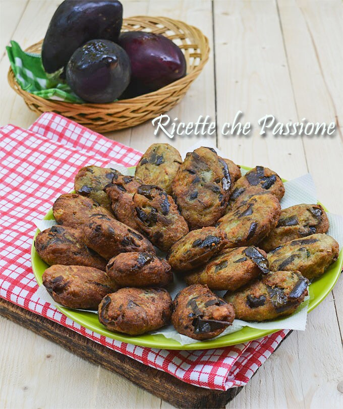 Almôndegas de berinjela fritas