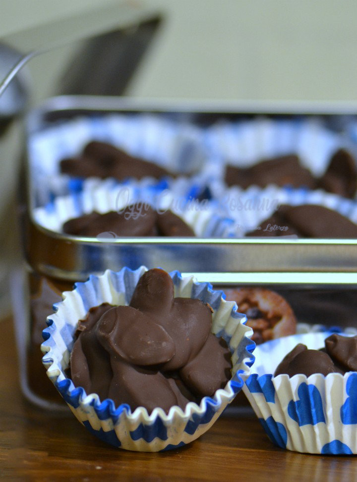 amêndoas com chocolate