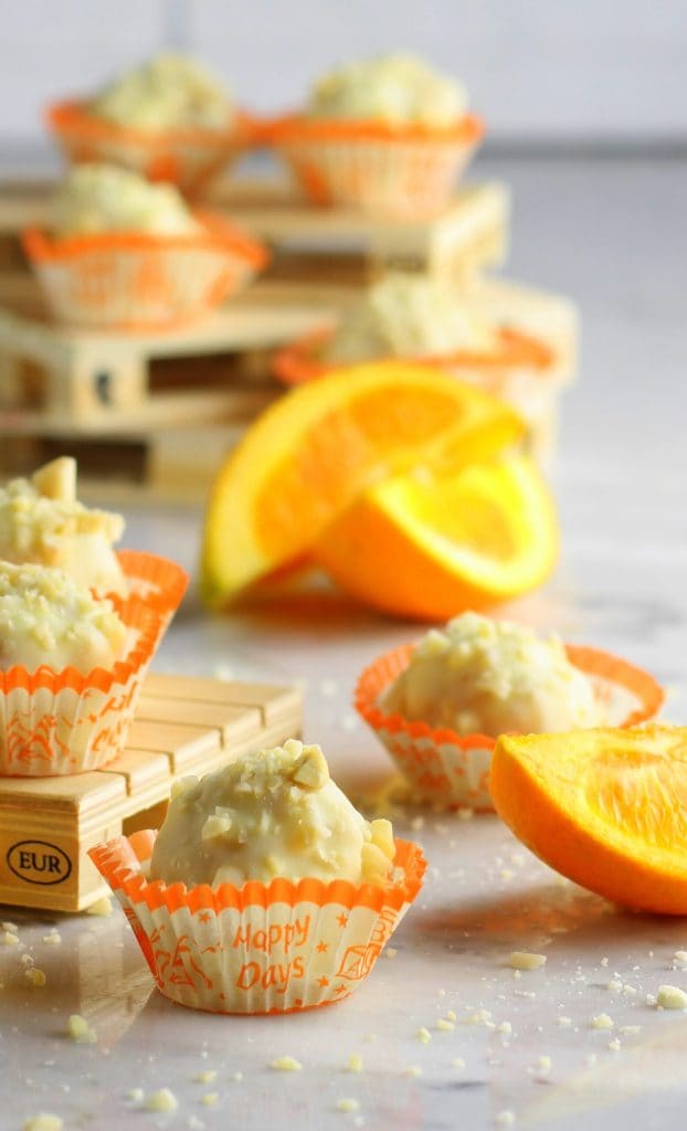 Bolinhas de casca de laranja e chocolate