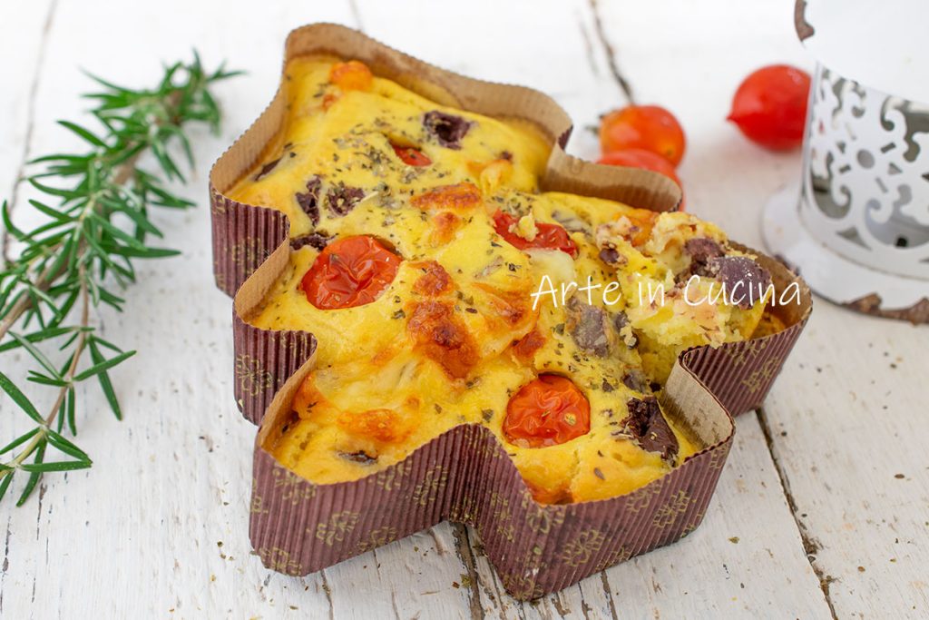 Árvore de Natal com tomatinhos e azeitonas aperitivo