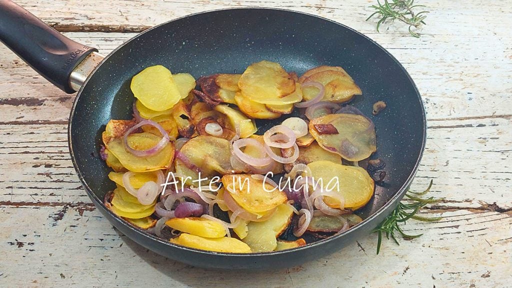 BATATAS MPACCHIUSE com cebola