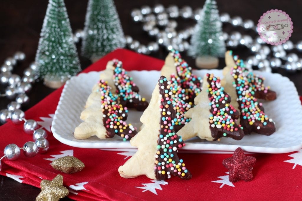 biscoitos árvorezinha com chocolate