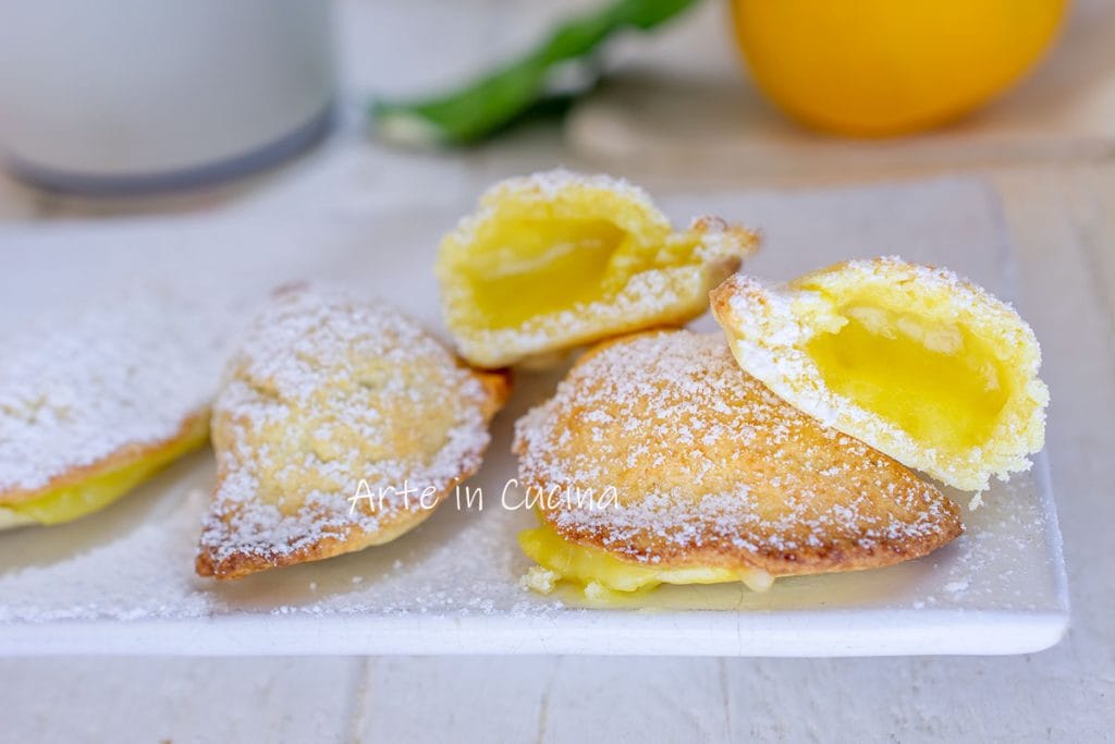 Biscoitos de creme de laranja