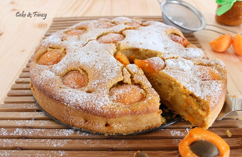 Bolo de damasco e iogurte
