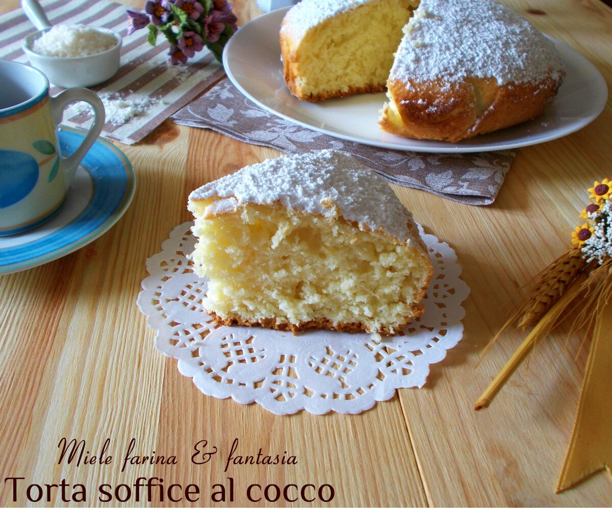 Bolo fofinho de coco com claras