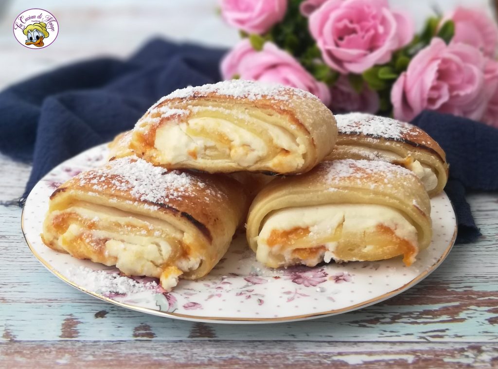 BRIOCHE COM RICOTTA E GELEIA