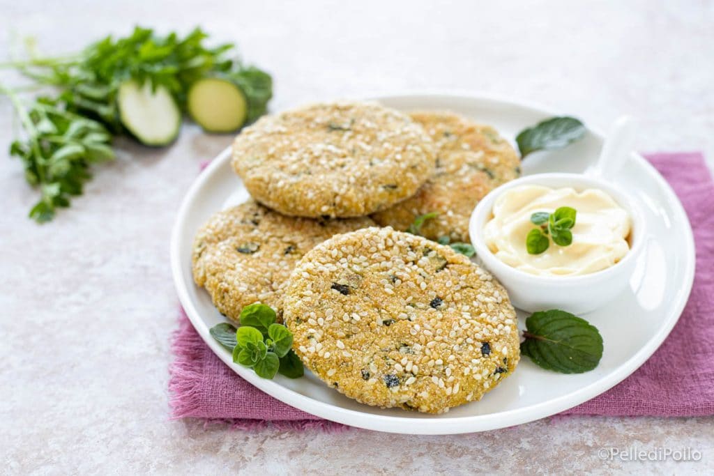 burger de grão-de-bico e abobrinha