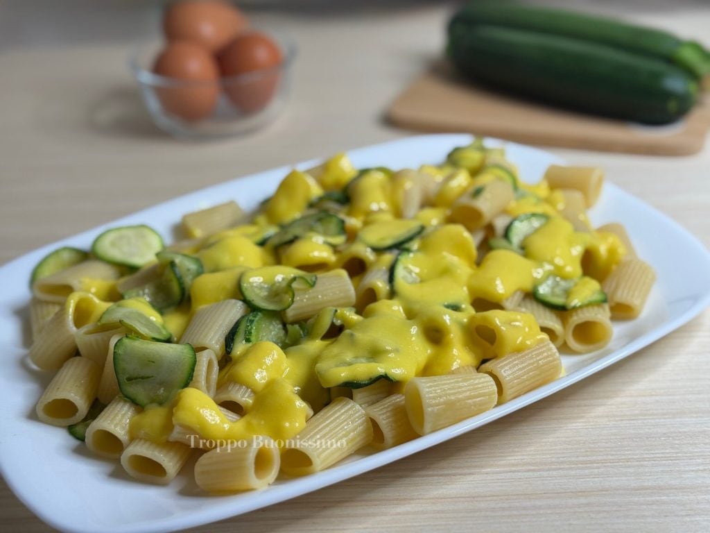 carbonara de abobrinha cremosa