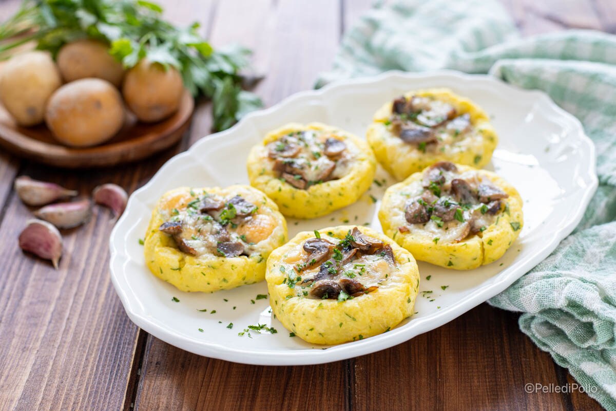 Cestinhas de batata recheadas com cogumelos
