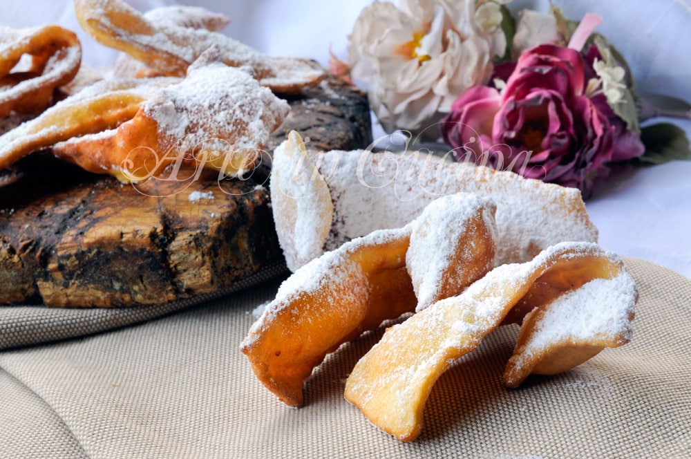 Chiacchiere de ricota sem manteiga rápidas