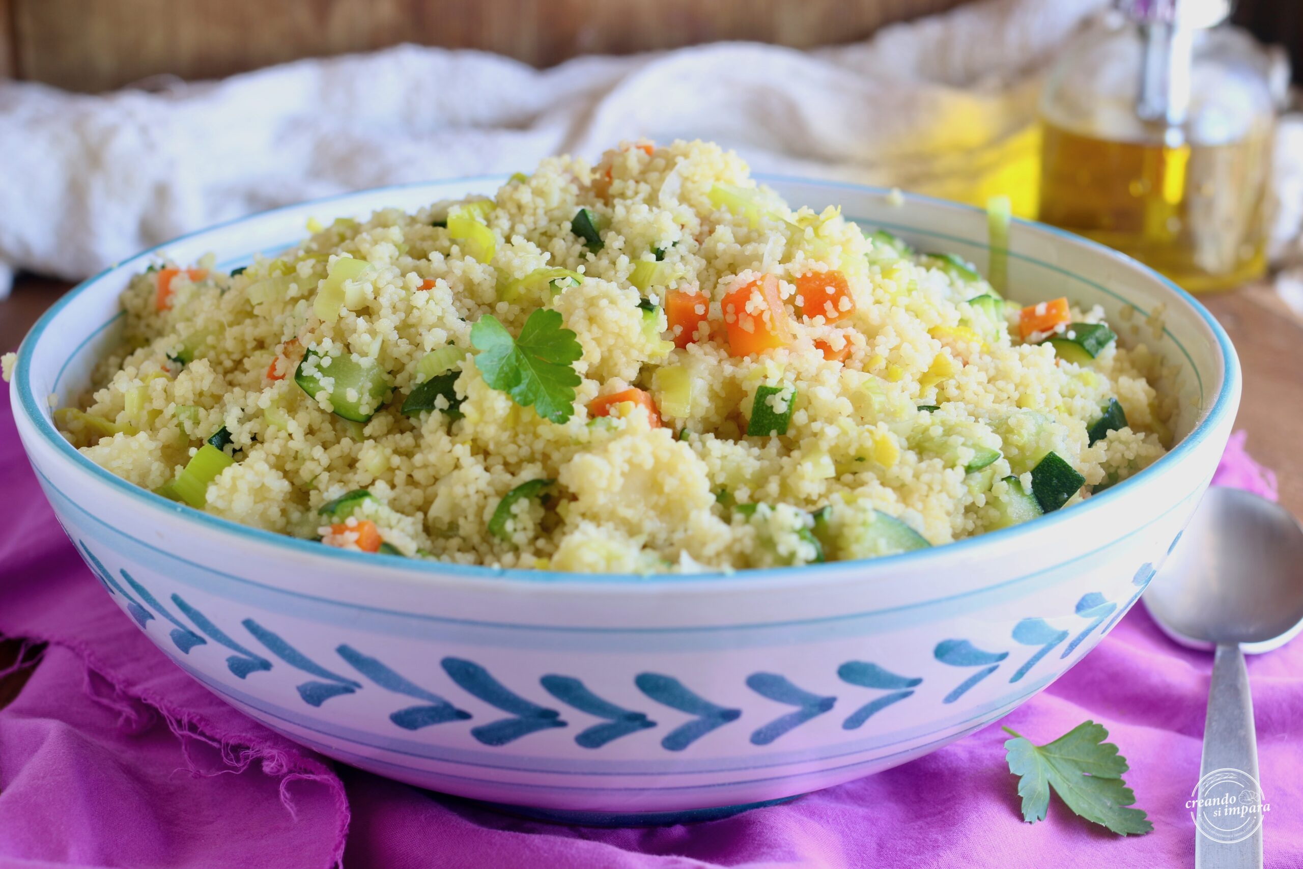 Cous cous com legumes e queijo