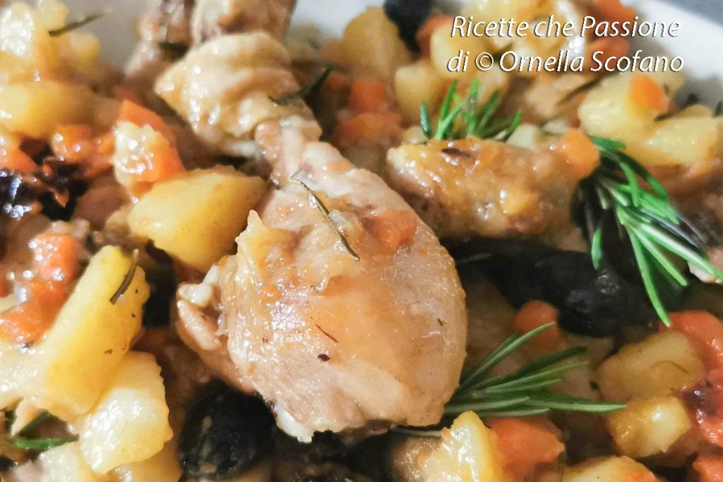 receita Coxas de frango ensopadas com batatas na panela