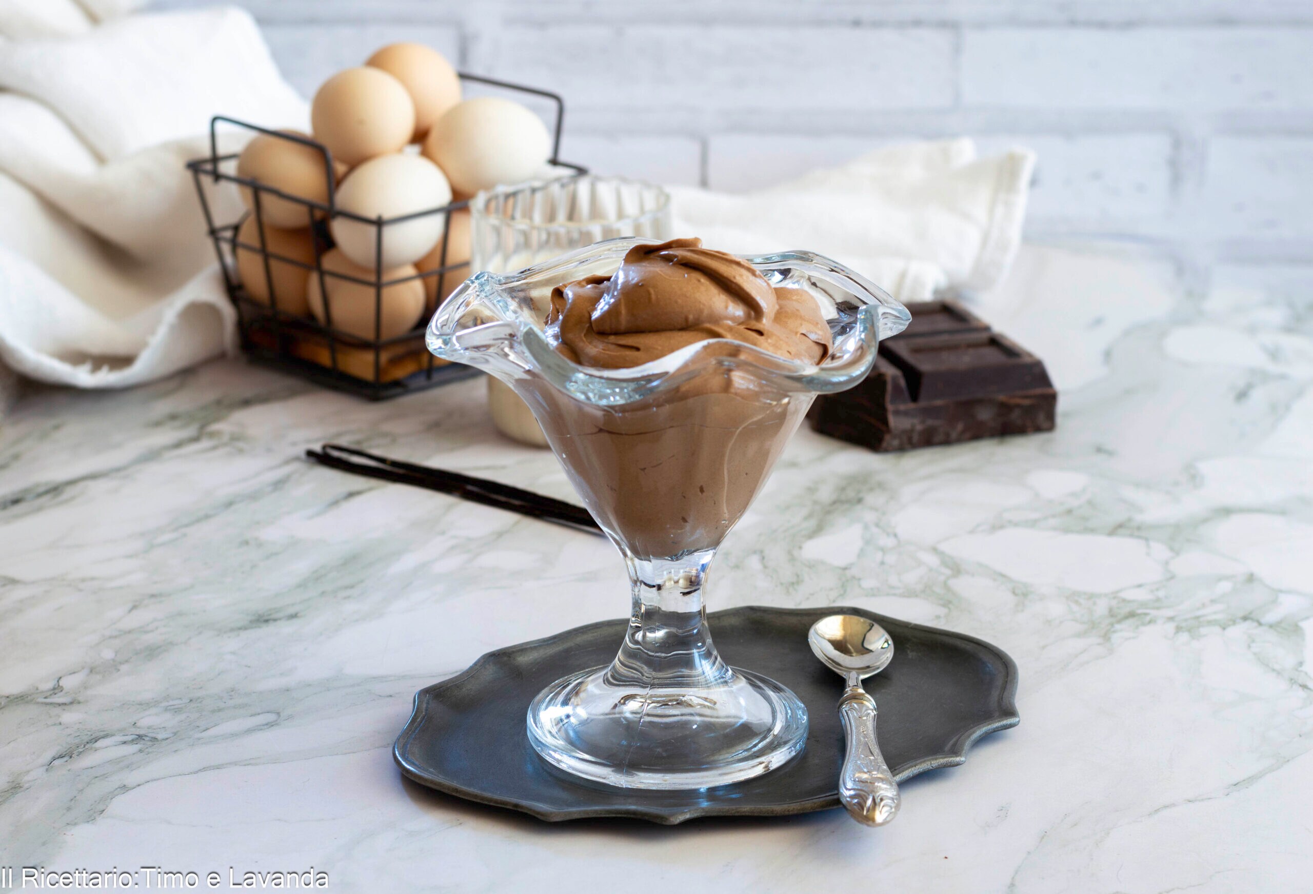 Creme diplomática de chocolate