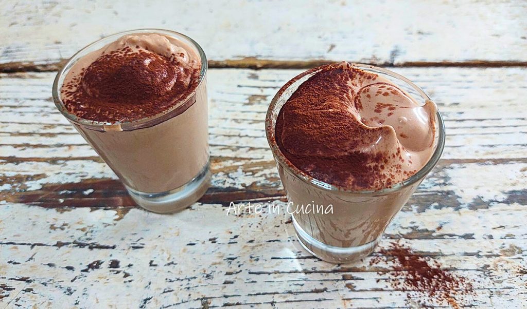 CREMINO de CAFÉ em copinhos em 5 minutos