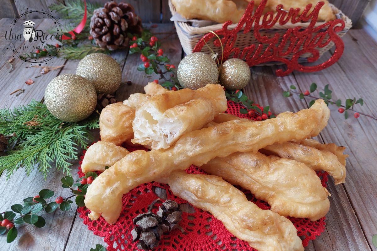 Crispelle salgadas de Natal