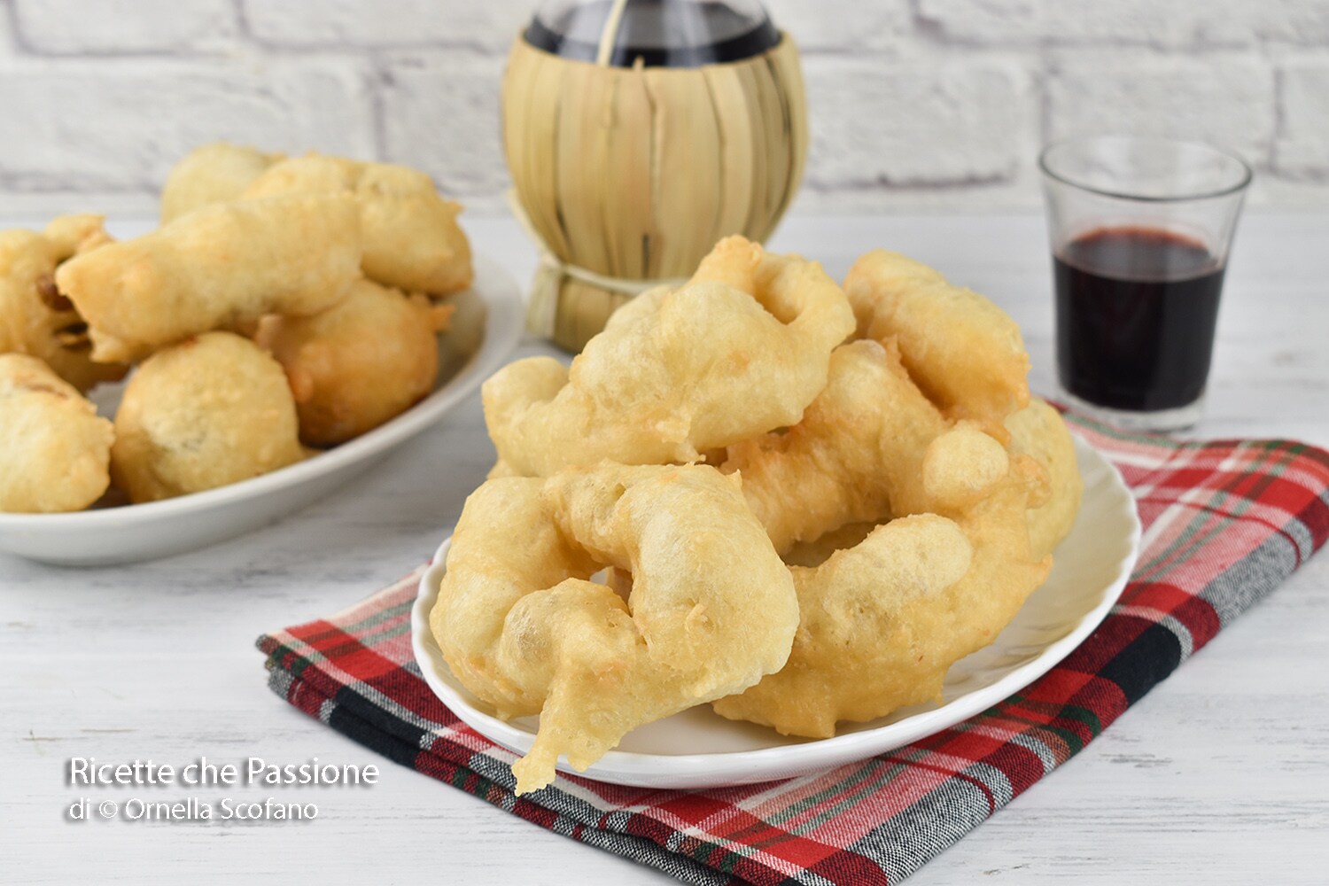 Crispelle calabresi doces e salgadas também recheadas