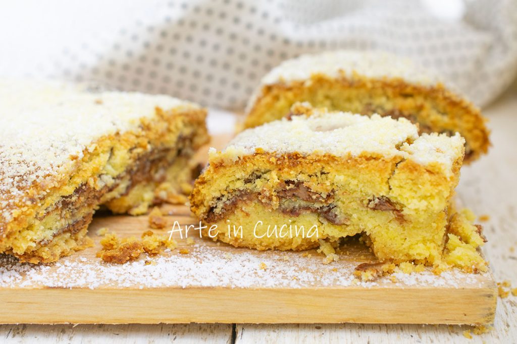 ROLO TORTA de chocolate dos ovos de Páscoa