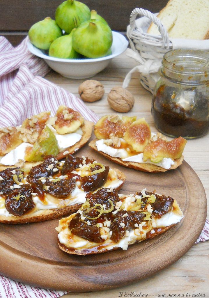 crostini com ricota e figos caramelizados vert