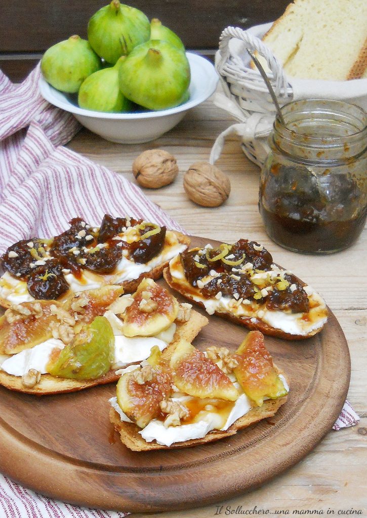 crostini com figos e taleggio