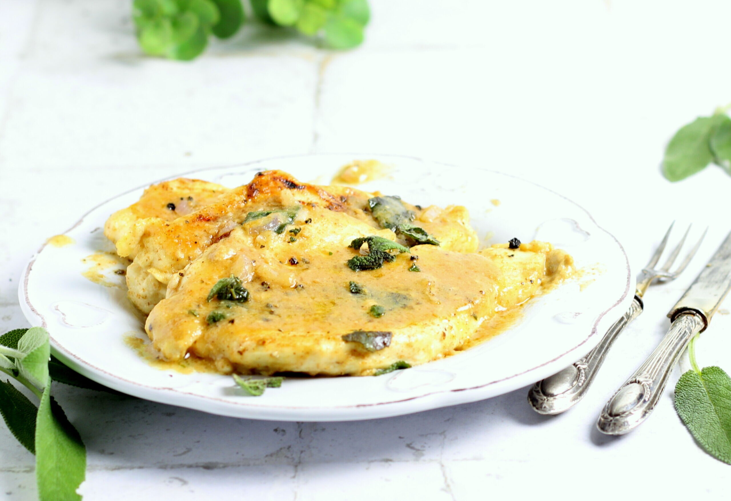 Escalopes de frango com mostarda e cerveja