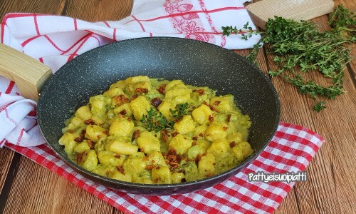 Nhoque com abobrinha e guanciale crocante