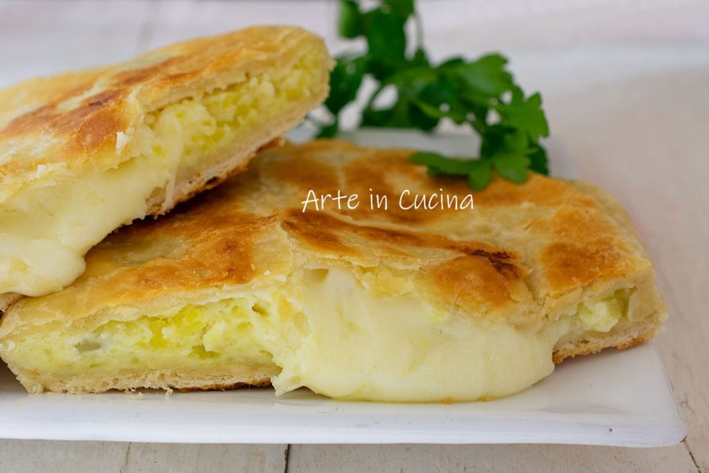 Focaccia recheada de batata rápida