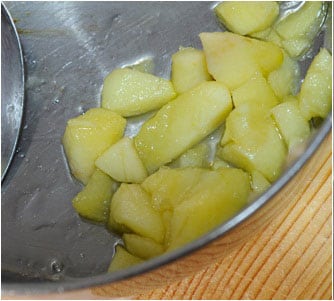 FOLHADOS de MAÇÃ e RICOTA