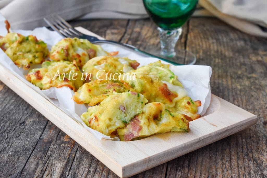 Fritadas de abobrinhas e speck assadas rapidíssimas