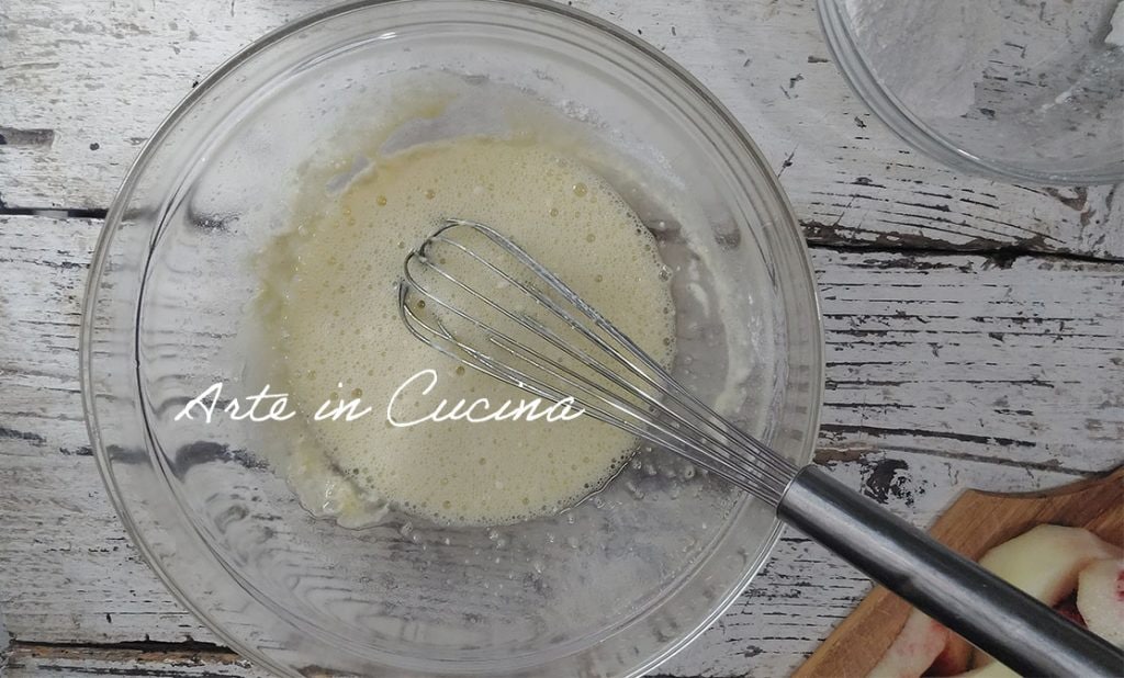 FRITTATA de PÊSSEGOS na frigideira